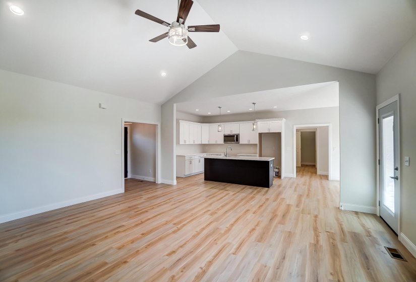 Living Room/Kitchen