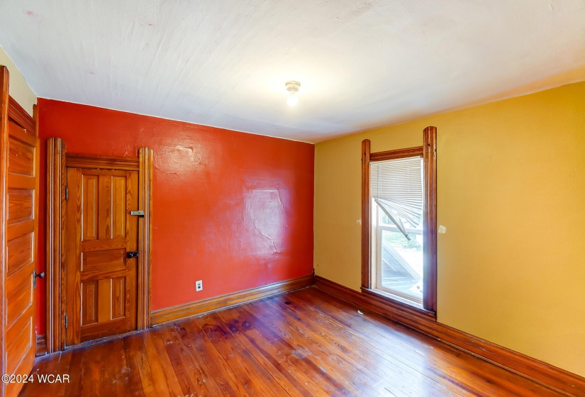 401 Main Street, Oakwood, Ohio, 3 Bedrooms Bedrooms, ,1 BathroomBathrooms,Residential,For Sale,Main,304622
