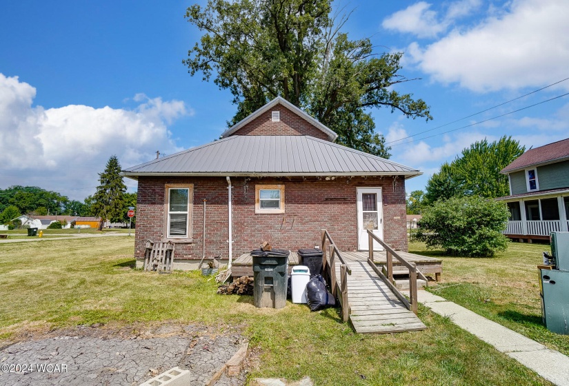 401 Main Street, Oakwood, Ohio, 3 Bedrooms Bedrooms, ,1 BathroomBathrooms,Residential,For Sale,Main,304622