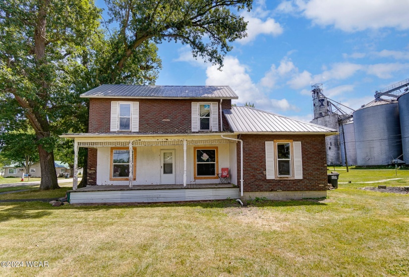 401 Main Street, Oakwood, Ohio, 3 Bedrooms Bedrooms, ,1 BathroomBathrooms,Residential,For Sale,Main,304622