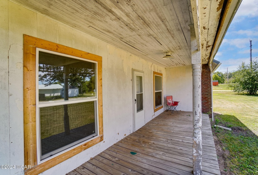 401 Main Street, Oakwood, Ohio, 3 Bedrooms Bedrooms, ,1 BathroomBathrooms,Residential,For Sale,Main,304622