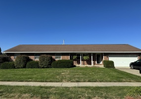 3951 Delmar Circle, Springfield, Ohio 45503, 3 Bedrooms Bedrooms, ,2 BathroomsBathrooms,Residential,For Sale,Delmar,1034938