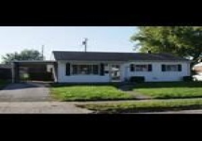 412 Pinewood Avenue, Piqua, Ohio 45356, 3 Bedrooms Bedrooms, ,1 BathroomBathrooms,Residential,For Sale,Pinewood,1034954