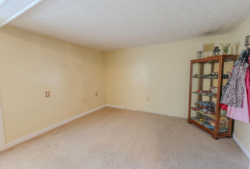 Master Bedroom Study