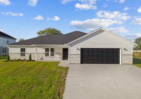 1320 Arrowhead, Piqua, Ohio 45356, 3 Bedrooms Bedrooms, ,2 BathroomsBathrooms,Residential,For Sale,Arrowhead,1035001