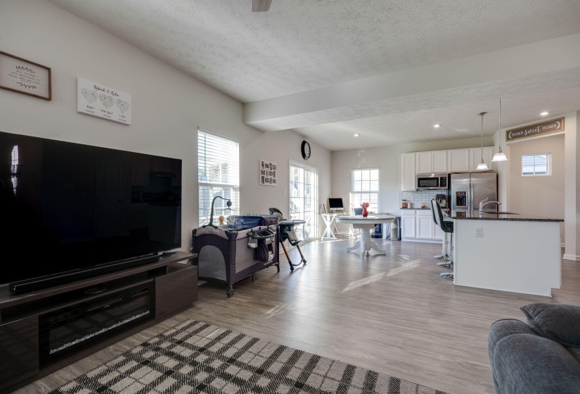 10-web-or-mls-9175-lakeside-st