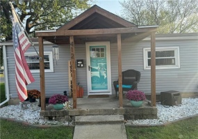 412 Troy Street, Troy, Ohio 45373, 2 Bedrooms Bedrooms, ,1 BathroomBathrooms,Residential,For Sale,Troy,1035155