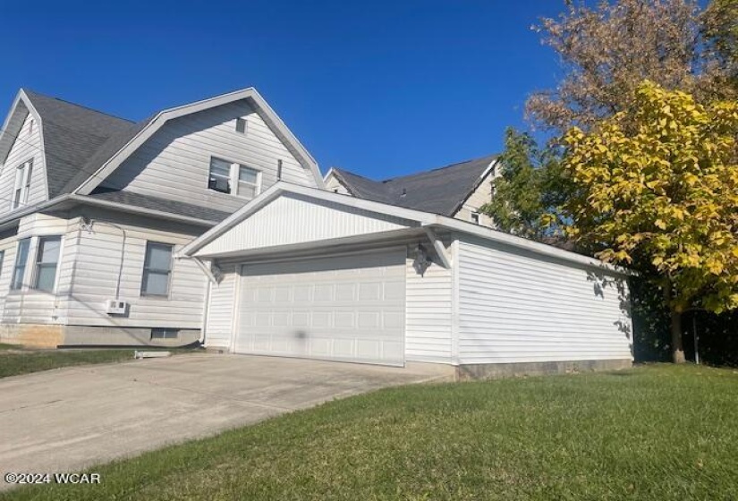 777 RICHIE AVENUE, Lima, Ohio, 3 Bedrooms Bedrooms, ,1 BathroomBathrooms,Residential,For Sale,RICHIE AVENUE,305468