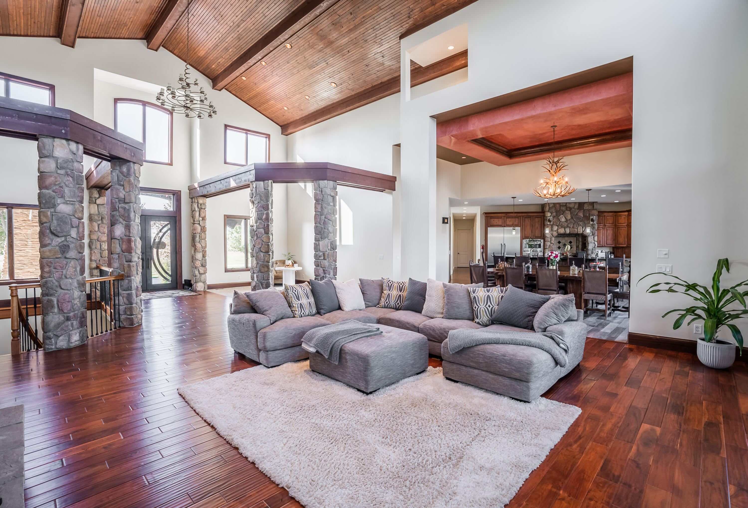 9606 Piqua Lockington Road, Piqua, Ohio 45356