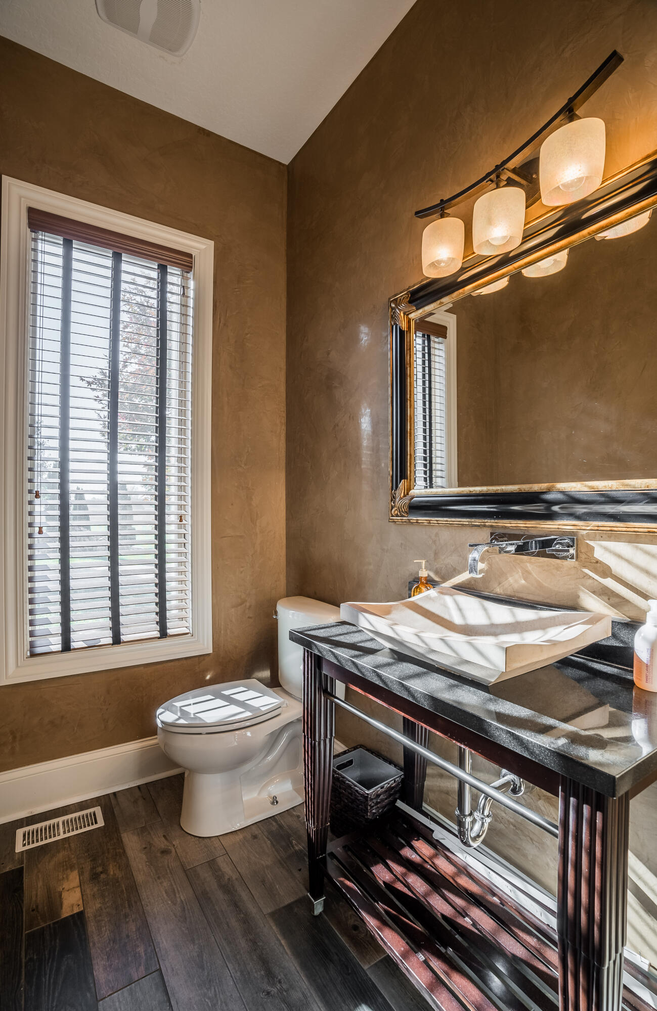 9606 Piqua Lockington Road, Piqua, Ohio 45356