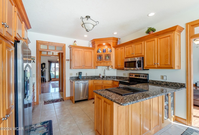3006 Lakeshore Dr Drive, Lima, Ohio, 5 Bedrooms Bedrooms, ,4 BathroomsBathrooms,Residential,For Sale,Lakeshore Dr,305537