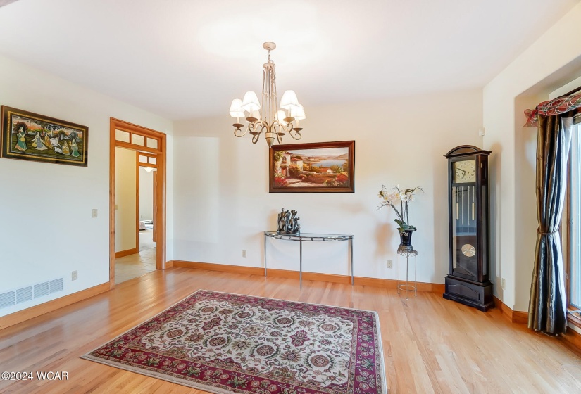 3006 Lakeshore Dr Drive, Lima, Ohio, 5 Bedrooms Bedrooms, ,4 BathroomsBathrooms,Residential,For Sale,Lakeshore Dr,305537
