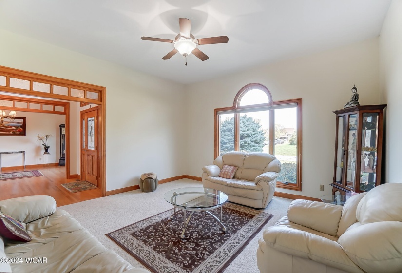 3006 Lakeshore Dr Drive, Lima, Ohio, 5 Bedrooms Bedrooms, ,4 BathroomsBathrooms,Residential,For Sale,Lakeshore Dr,305537