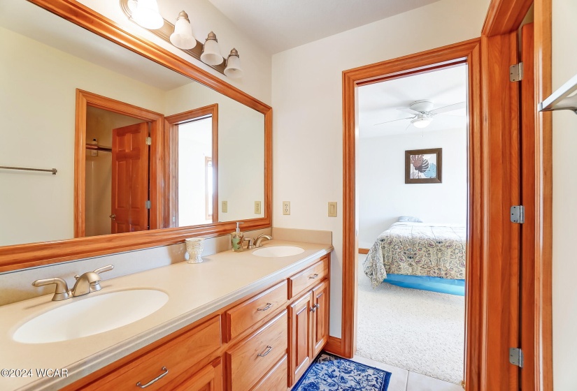 3006 Lakeshore Dr Drive, Lima, Ohio, 5 Bedrooms Bedrooms, ,4 BathroomsBathrooms,Residential,For Sale,Lakeshore Dr,305537
