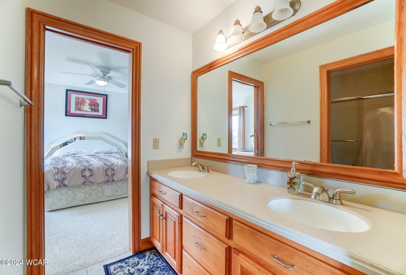 3006 Lakeshore Dr Drive, Lima, Ohio, 5 Bedrooms Bedrooms, ,4 BathroomsBathrooms,Residential,For Sale,Lakeshore Dr,305537