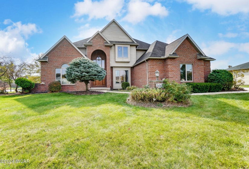 3006 Lakeshore Dr Drive, Lima, Ohio, 5 Bedrooms Bedrooms, ,4 BathroomsBathrooms,Residential,For Sale,Lakeshore Dr,305537