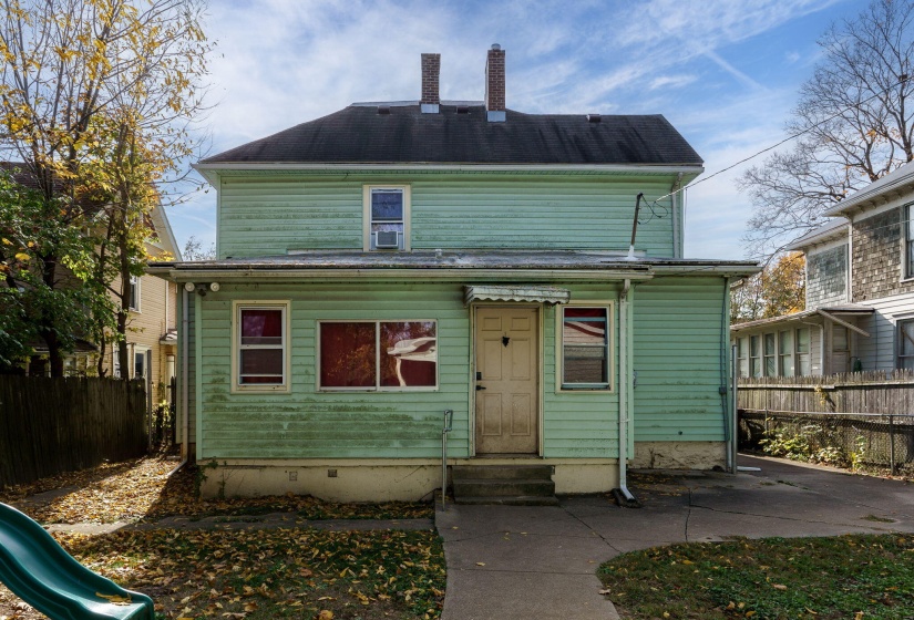 42-web-or-mls-376-stanton-ave