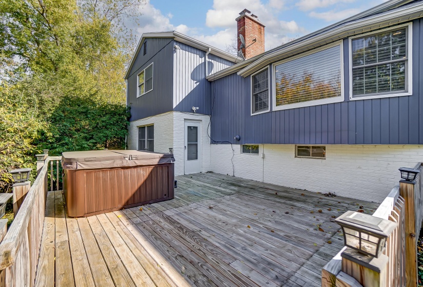 Deck & Hot Tub