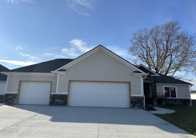 507 Cherry Street, Fletcher, Ohio 45326, 3 Bedrooms Bedrooms, ,2 BathroomsBathrooms,Residential,For Sale,Cherry,1035411