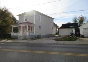 615 Covington Avenue, Piqua, Ohio 45356, 2 Bedrooms Bedrooms, ,1 BathroomBathrooms,Residential,For Sale,Covington,1035447