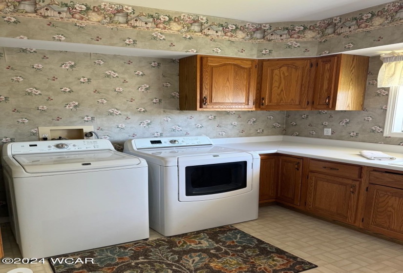 8249 County Road 167, Kenton, Ohio, 5 Bedrooms Bedrooms, ,3 BathroomsBathrooms,Residential,For Sale,County Road 167,305108