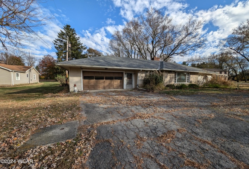 2963 Zurmehly Road, Lima, Ohio, 3 Bedrooms Bedrooms, ,1 BathroomBathrooms,Residential,For Sale,Zurmehly,305604