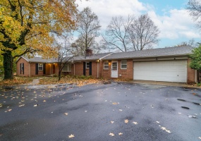 426 Linden Avenue, Miamisburg, Ohio 45342, 4 Bedrooms Bedrooms, ,3 BathroomsBathrooms,Residential,For Sale,Linden,1035527