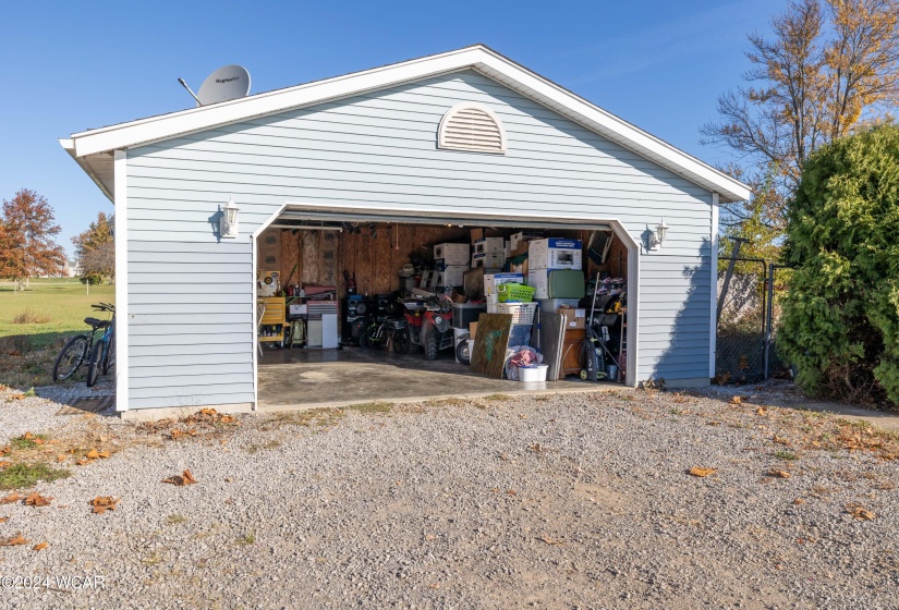 16450 Waynesfield Road, Waynesfield, Ohio, 2 Bedrooms Bedrooms, ,2 BathroomsBathrooms,Residential,For Sale,Waynesfield,305583