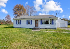 3185 Wapak Road, Lima, Ohio, 3 Bedrooms Bedrooms, ,1 BathroomBathrooms,Residential,For Sale,Wapak,305637