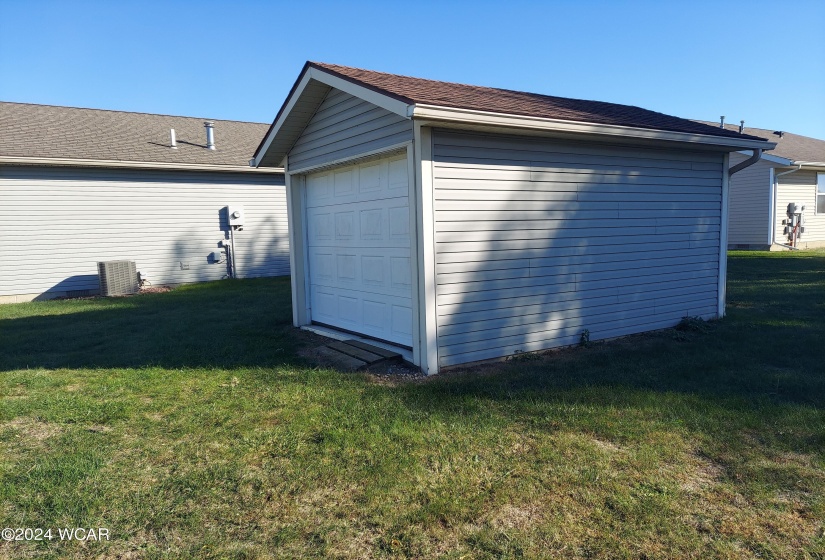 1109 Holley Street, Wapakoneta, Ohio, 3 Bedrooms Bedrooms, ,2 BathroomsBathrooms,Residential,For Sale,Holley,305638