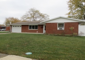 1544 Cedarbrook Place, Sidney, Ohio 45365, 3 Bedrooms Bedrooms, ,1 BathroomBathrooms,Residential,For Sale,Cedarbrook,1035628