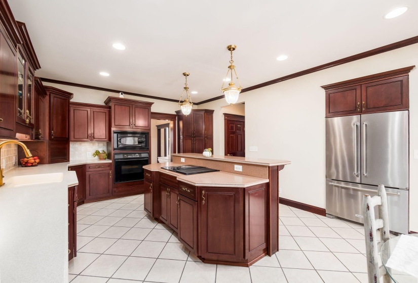 Custom cabinets in the eat-in kitchen