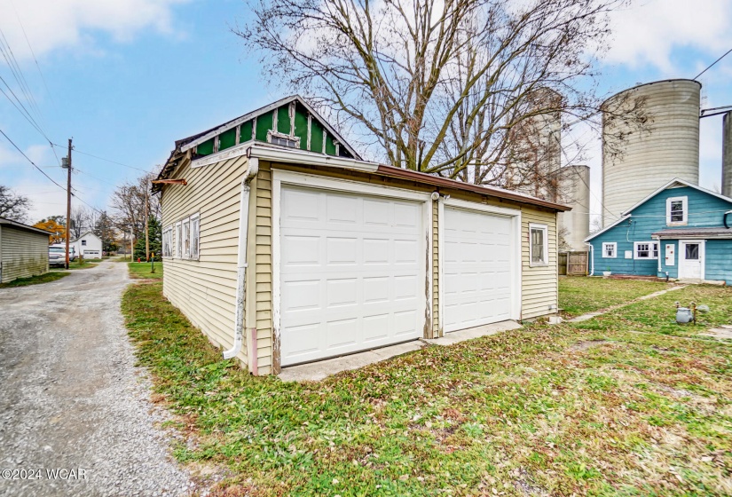 106 Railroad Street, Middle Point, Ohio, 4 Bedrooms Bedrooms, ,1 BathroomBathrooms,Residential,For Sale,Railroad,305686