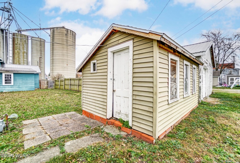 106 Railroad Street, Middle Point, Ohio, 4 Bedrooms Bedrooms, ,1 BathroomBathrooms,Residential,For Sale,Railroad,305686