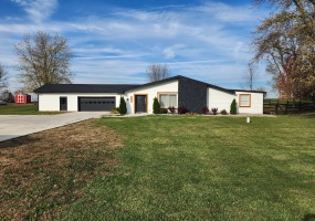 1600 County Road 11, Bellefontaine, Ohio 43311, 3 Bedrooms Bedrooms, ,2 BathroomsBathrooms,Residential,For Sale,County Road 11,1035653