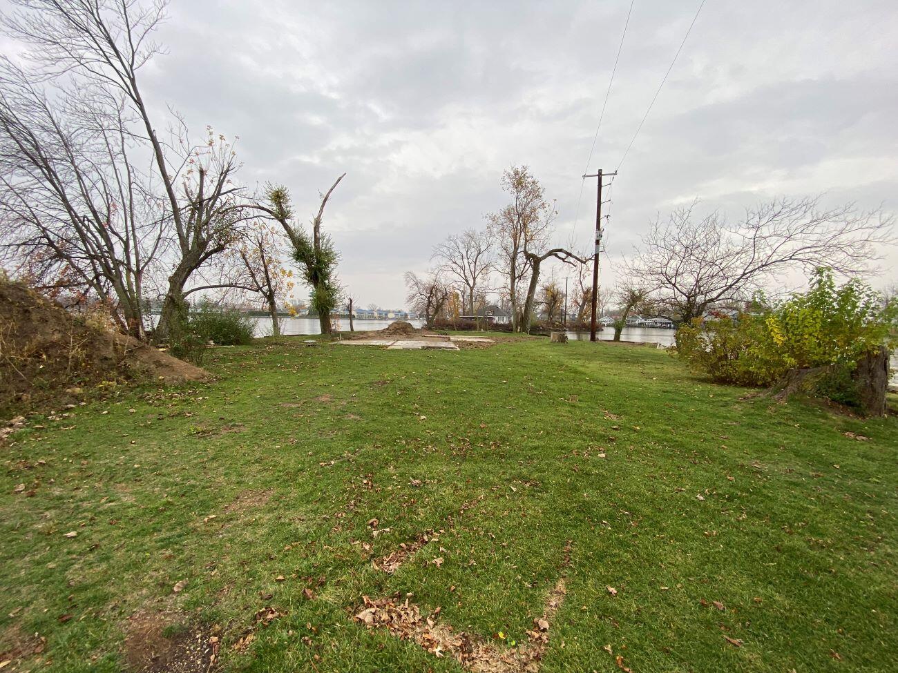 . Oak Island, Russells Point, Ohio 43348