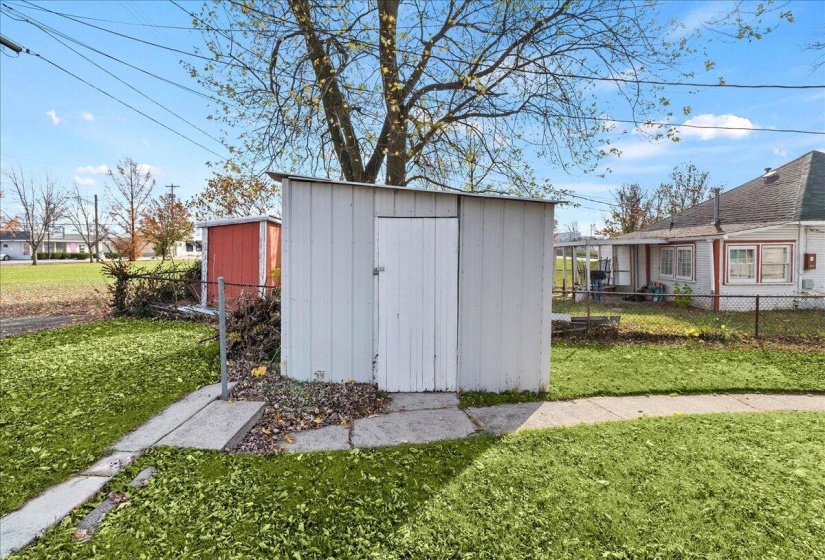 Storage shed