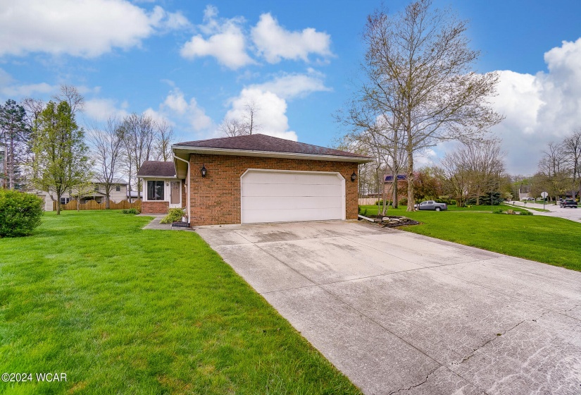 2598 Kimberly Drive, Lima, Ohio, 3 Bedrooms Bedrooms, ,1 BathroomBathrooms,Residential,For Sale,Kimberly,303704