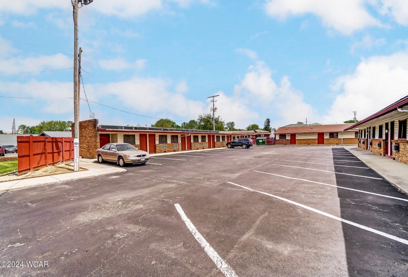 1327 Bellefontaine Avenue, Lima, Ohio, ,Commercial Sale,For Sale,Bellefontaine,304857