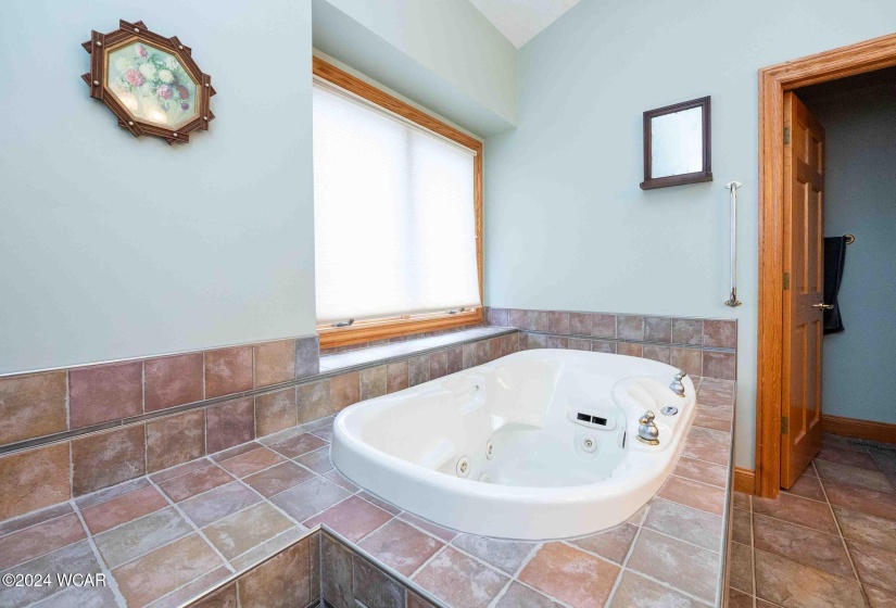 469 Riverbend Drive, Bluffton, Ohio, 4 Bedrooms Bedrooms, ,3 BathroomsBathrooms,Residential,For Sale,Riverbend,305771