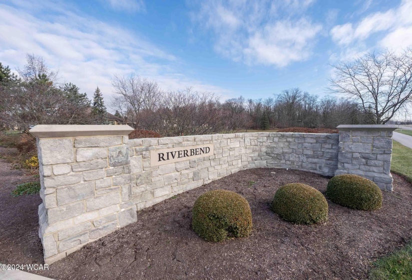 469 Riverbend Drive, Bluffton, Ohio, 4 Bedrooms Bedrooms, ,3 BathroomsBathrooms,Residential,For Sale,Riverbend,305771