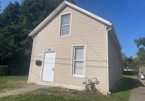 622 Union Street, Troy, Ohio 45373, 2 Bedrooms Bedrooms, ,1 BathroomBathrooms,Residential,For Sale,Union,1033997