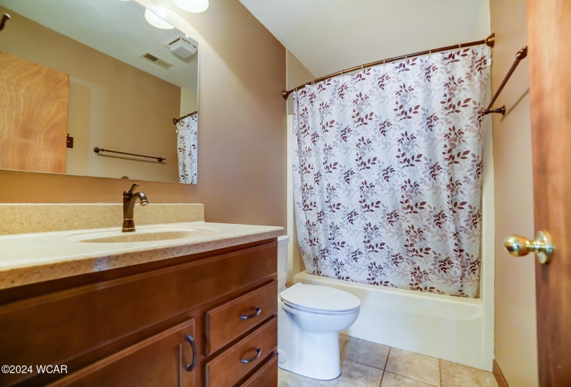 872 Canyon Drive, Lima, Ohio, 4 Bedrooms Bedrooms, ,2 BathroomsBathrooms,Residential,For Sale,Canyon,305688