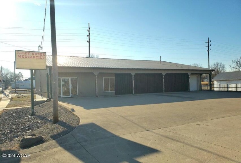 246 Cherry Street, Bluffton, Ohio, ,Commercial Sale,For Sale,Cherry,304476