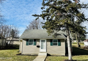 216 Reynolds Avenue, Spencerville, Ohio, 2 Bedrooms Bedrooms, ,2 BathroomsBathrooms,Residential,For Sale,Reynolds,305812