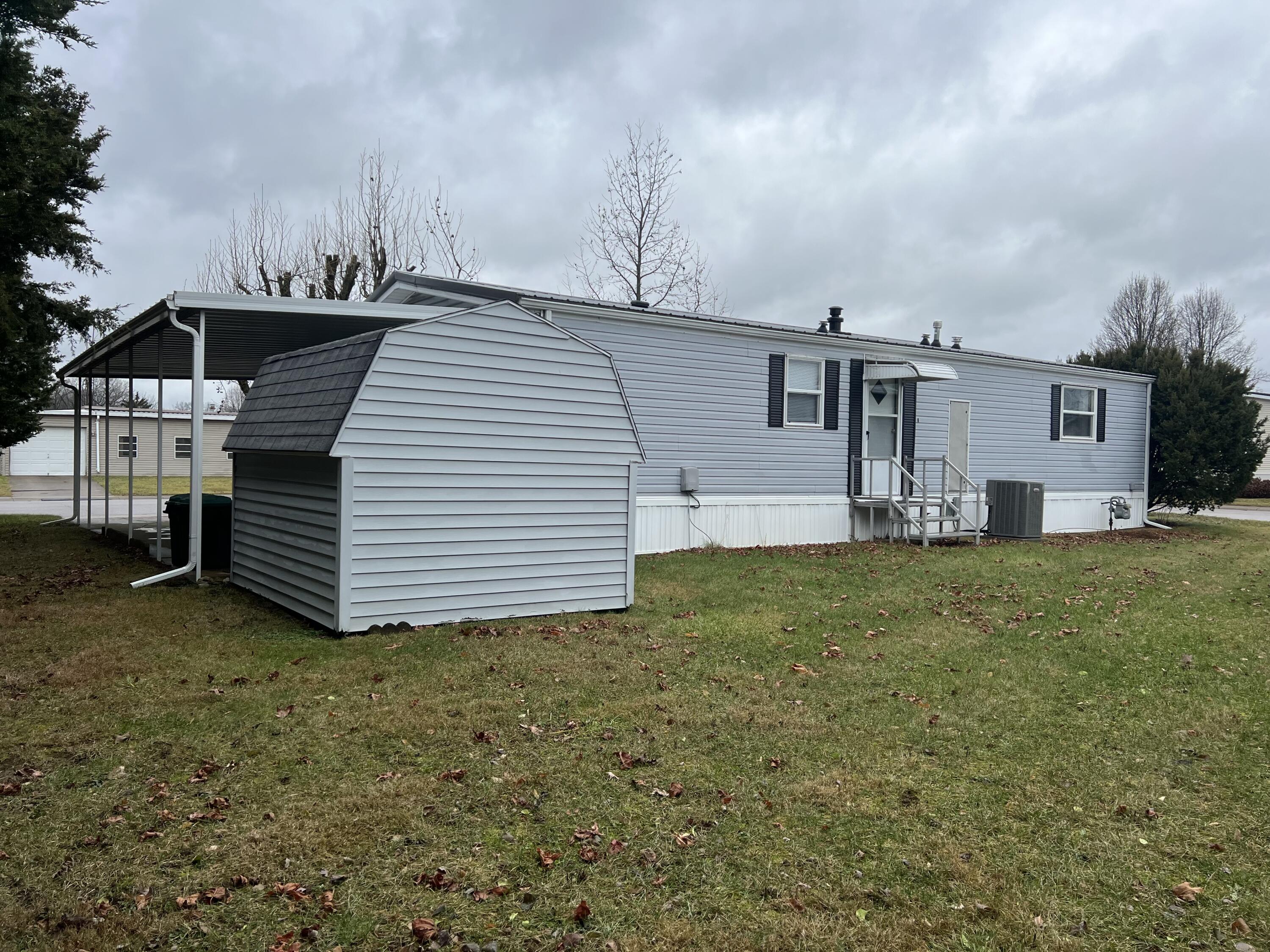 27 Beech Drive, Springfield, Ohio 45504