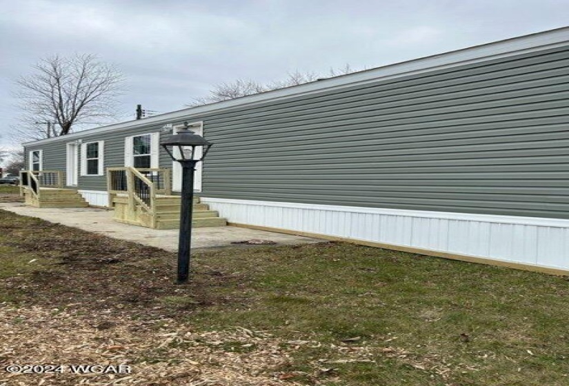 551 Leonard Avenue, Lima, Ohio, 3 Bedrooms Bedrooms, ,2 BathroomsBathrooms,Residential,For Sale,Leonard,303432