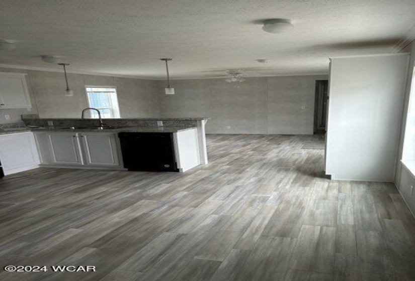 551 Leonard Avenue, Lima, Ohio, 3 Bedrooms Bedrooms, ,2 BathroomsBathrooms,Residential,For Sale,Leonard,303432