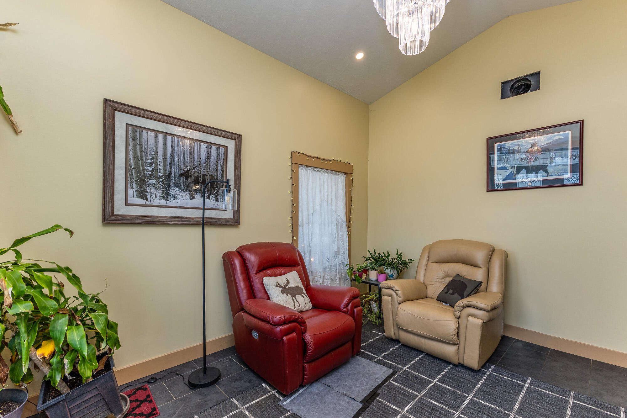 10222 Augusta Lane, Piqua, Ohio 45356