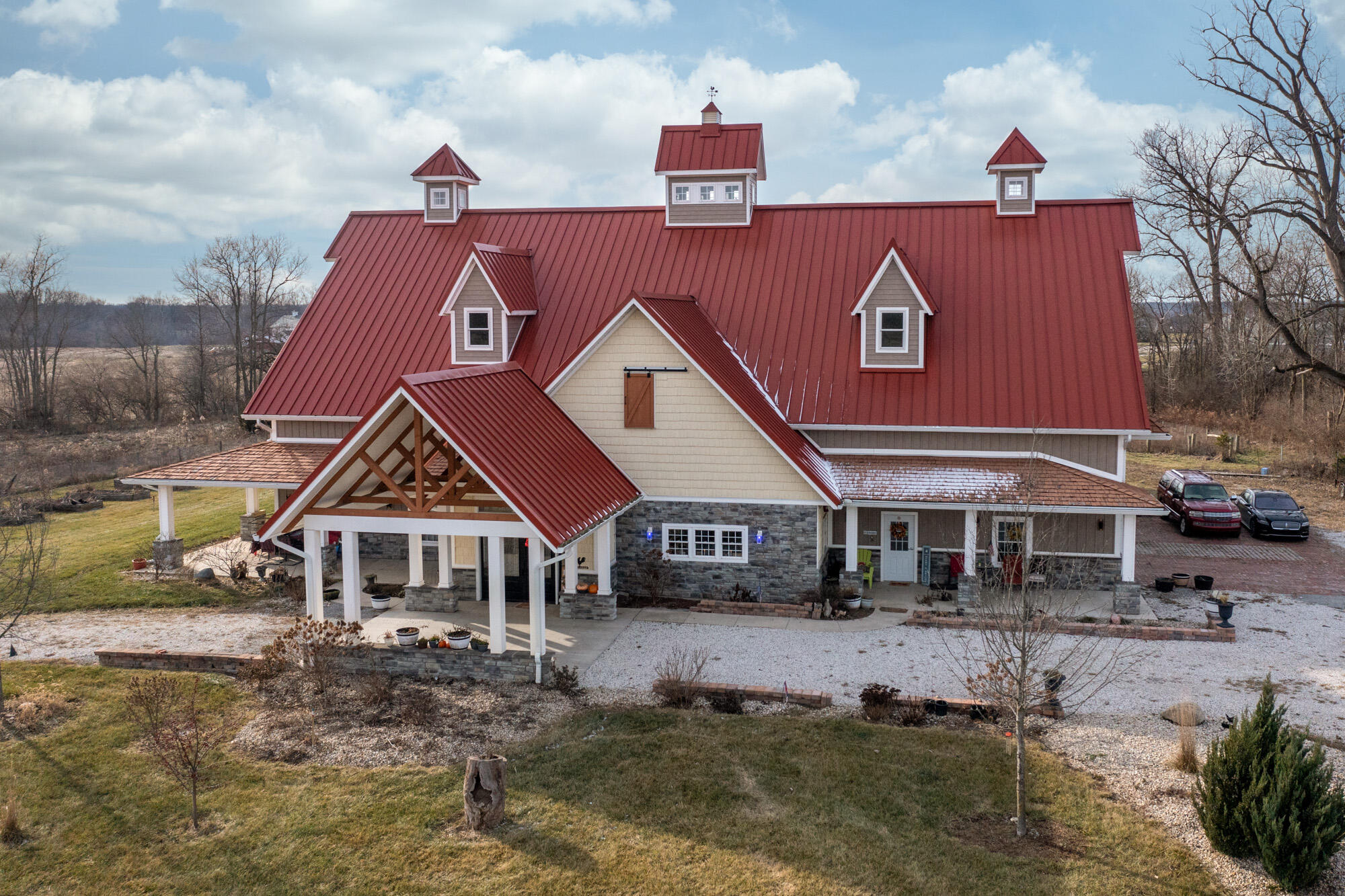 10222 Augusta Lane, Piqua, Ohio 45356